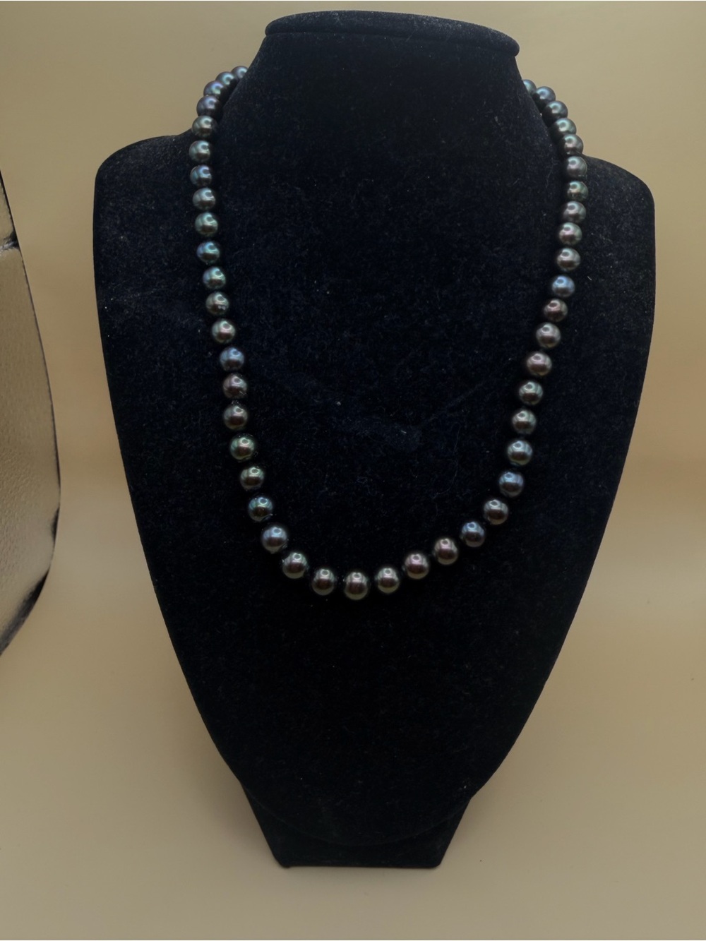 14k White Gold Clasp Tahitian Pearl Necklace 17.5” - Picture 8 of 9